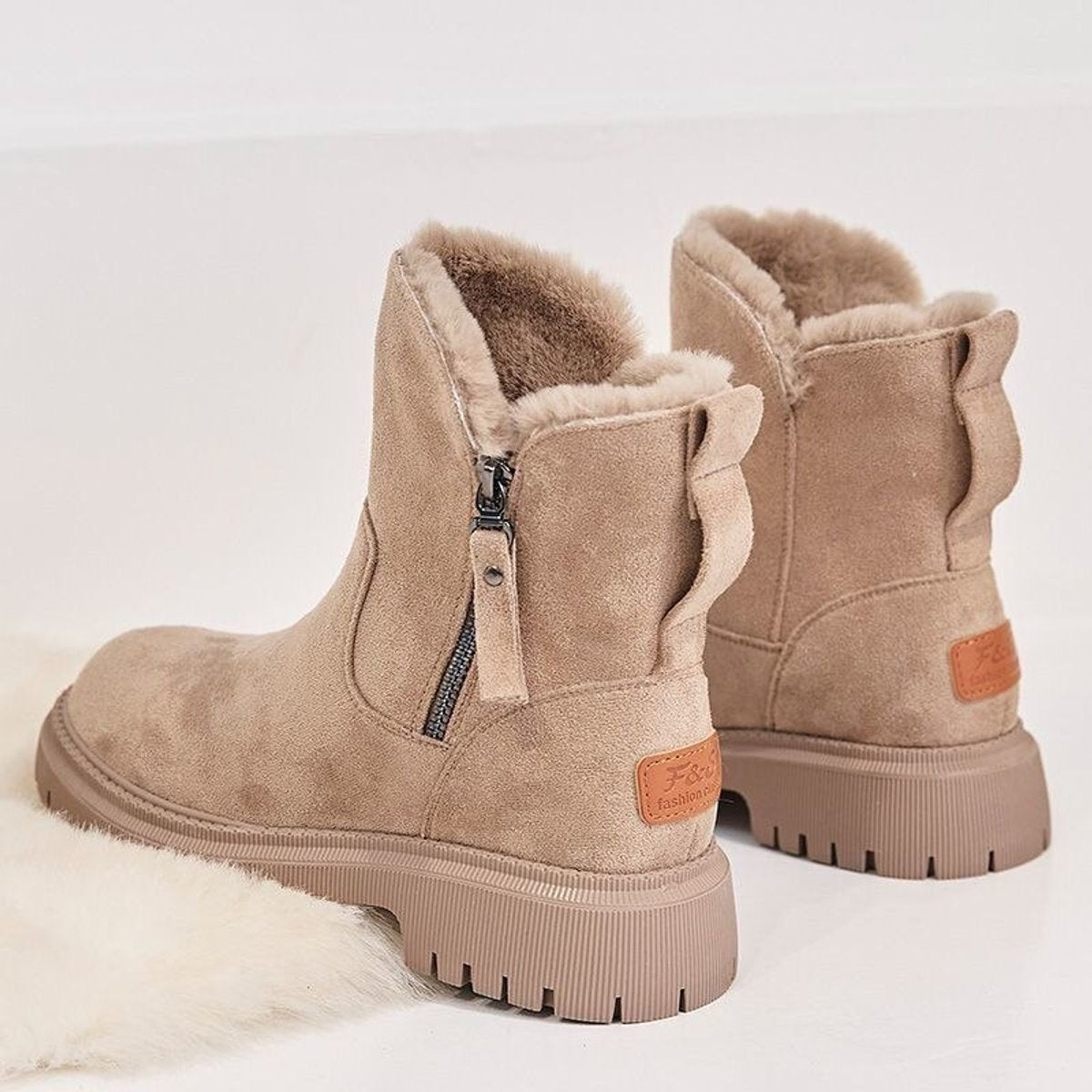 Aria | Bottines d'hiver à enfiler en suède doublées de polaire pour femmes — 7