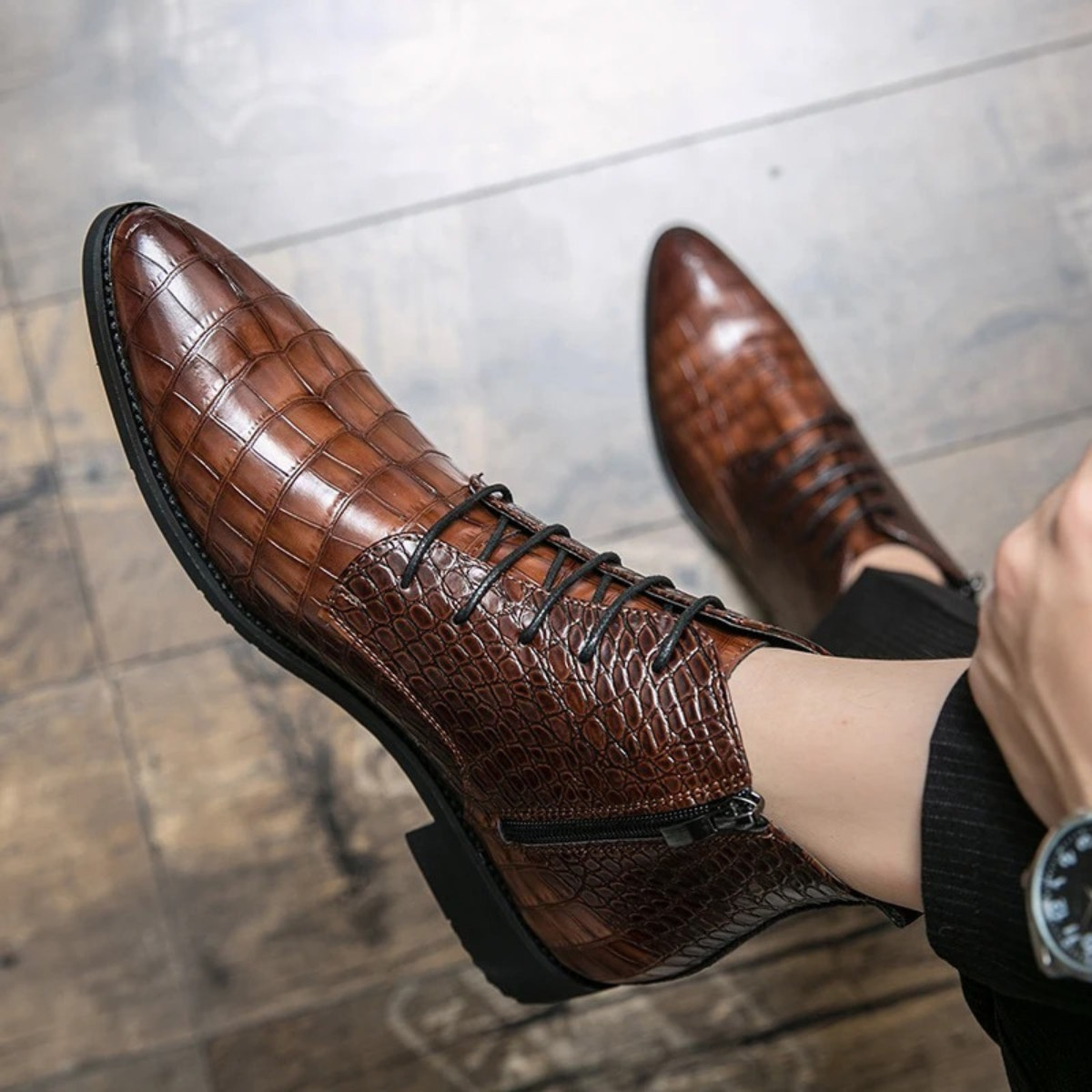 The Orvieto Men’s Crocodile Pattern Leather Ankle Boots - Brown — 6