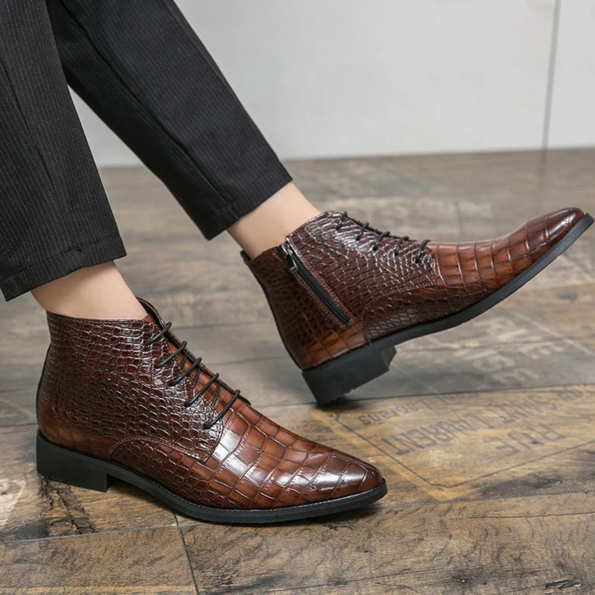 The Orvieto Men’s Crocodile Pattern Leather Ankle Boots - Brown — 4