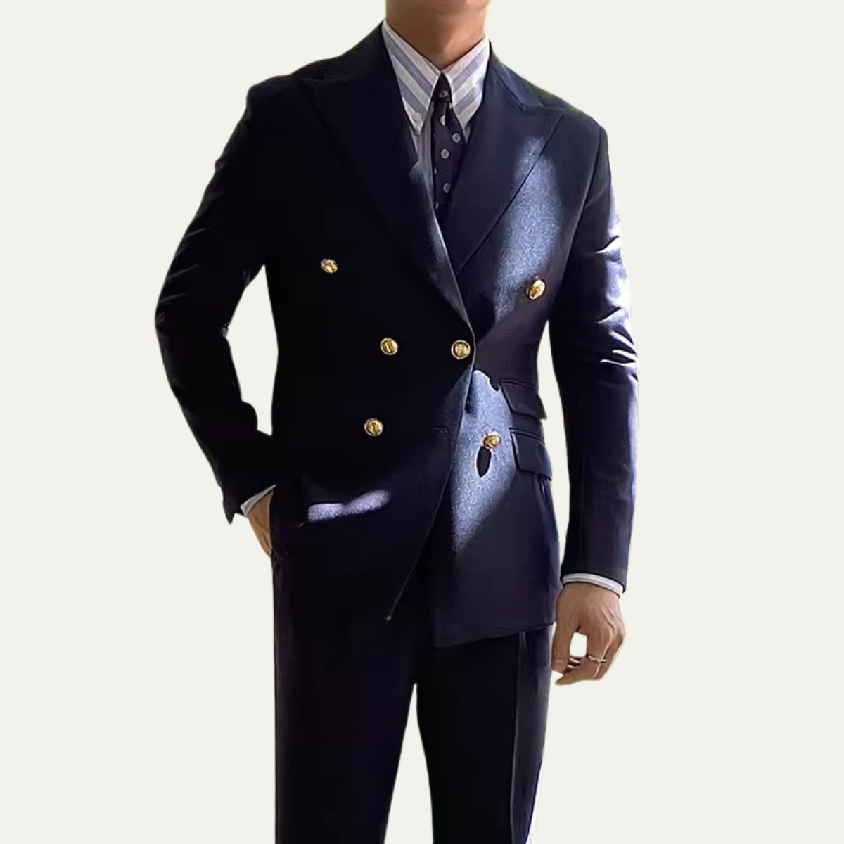Le Blazer Classique pour Hommes Knightsbridge à Double Boutonnage avec Boutons Dorés — 3