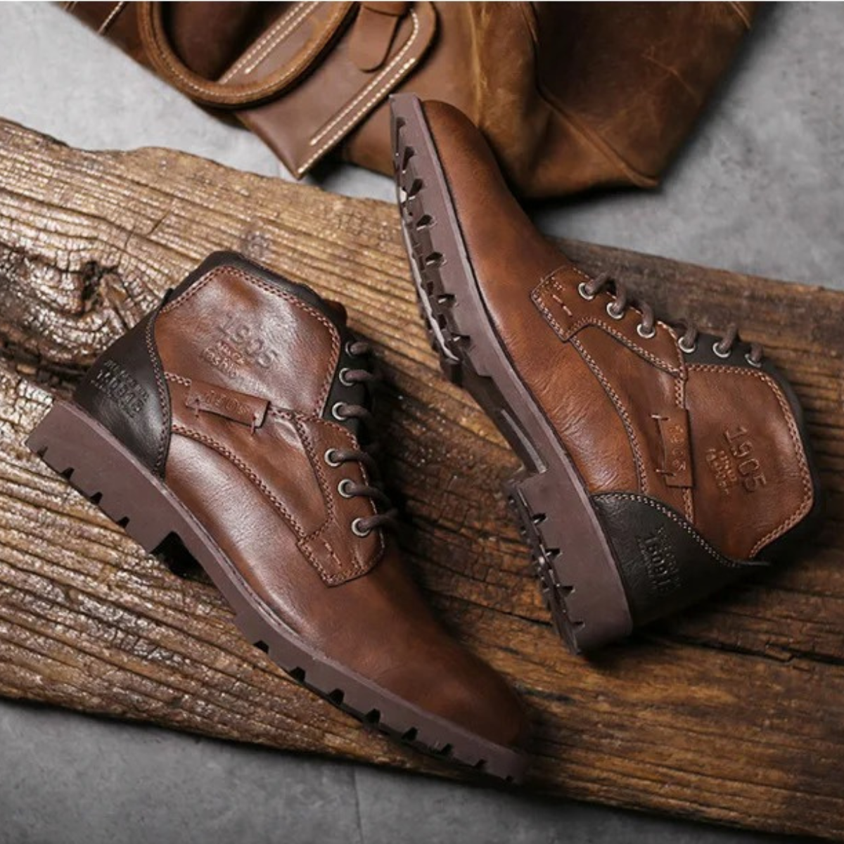 The Oakshade Men’s Military Combat Leather Boots — 10