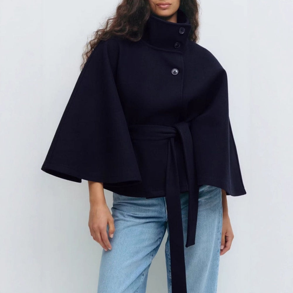 Manteau Cape à Col Haut pour Femme – Manteau d’Hiver Luxe et Élégant — 4