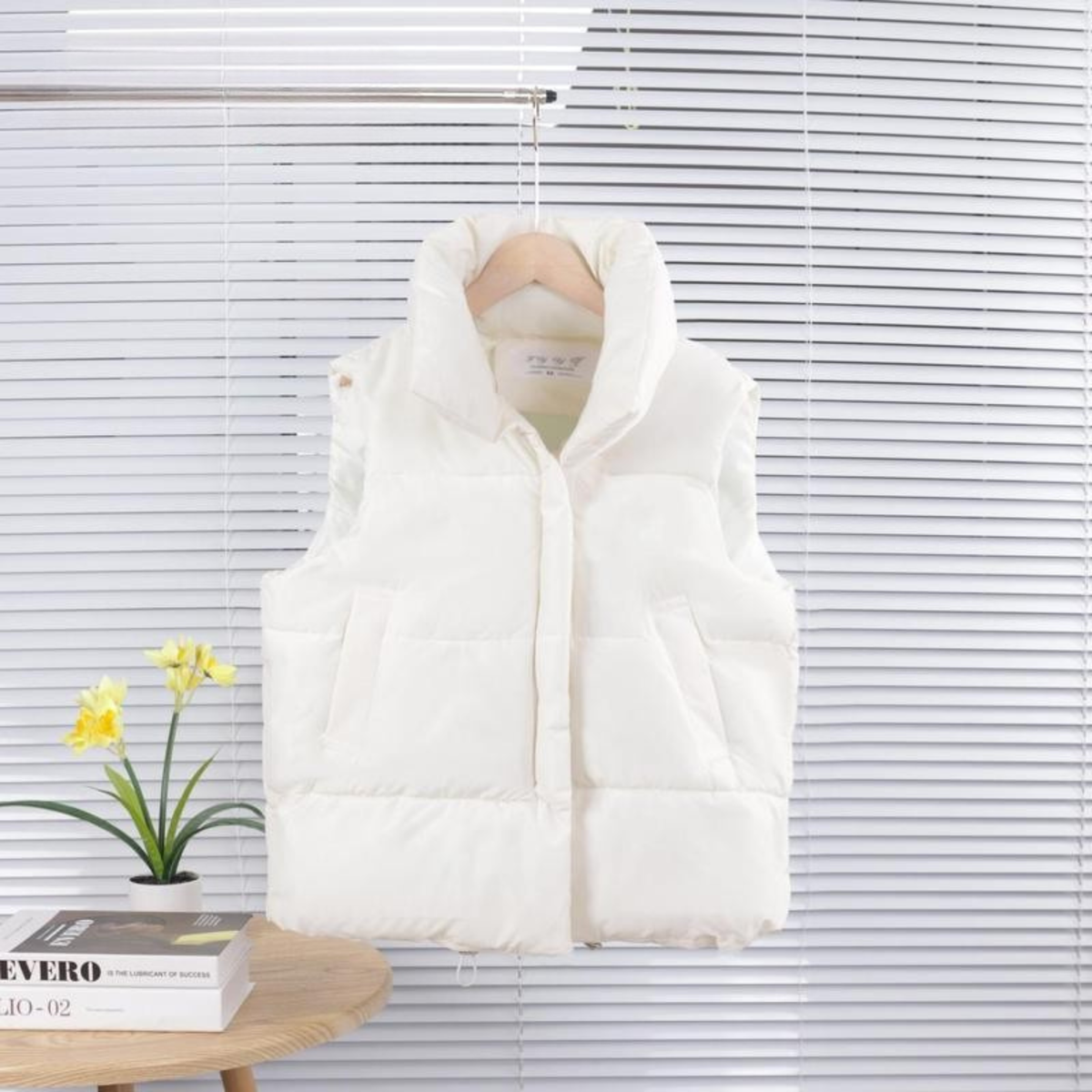 ALULA™ - Comfy Oversized High Neck Sleeveless Puffer Jacket — 2