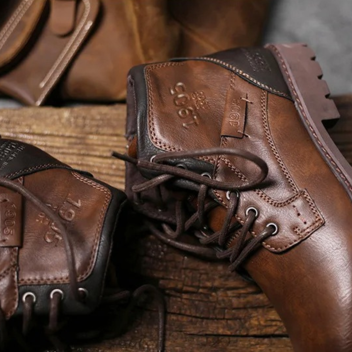 The Oakshade Men’s Military Combat Leather Boots — 11