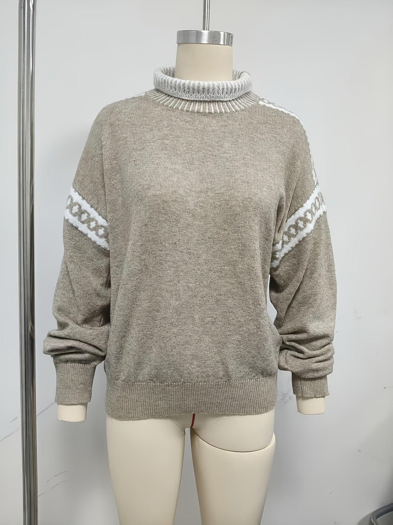 Plein d'ambiance ! Nouveau pull gris demi-col roulé de printemps/automne avec motif jacquard, doux et sophistiqué — 3