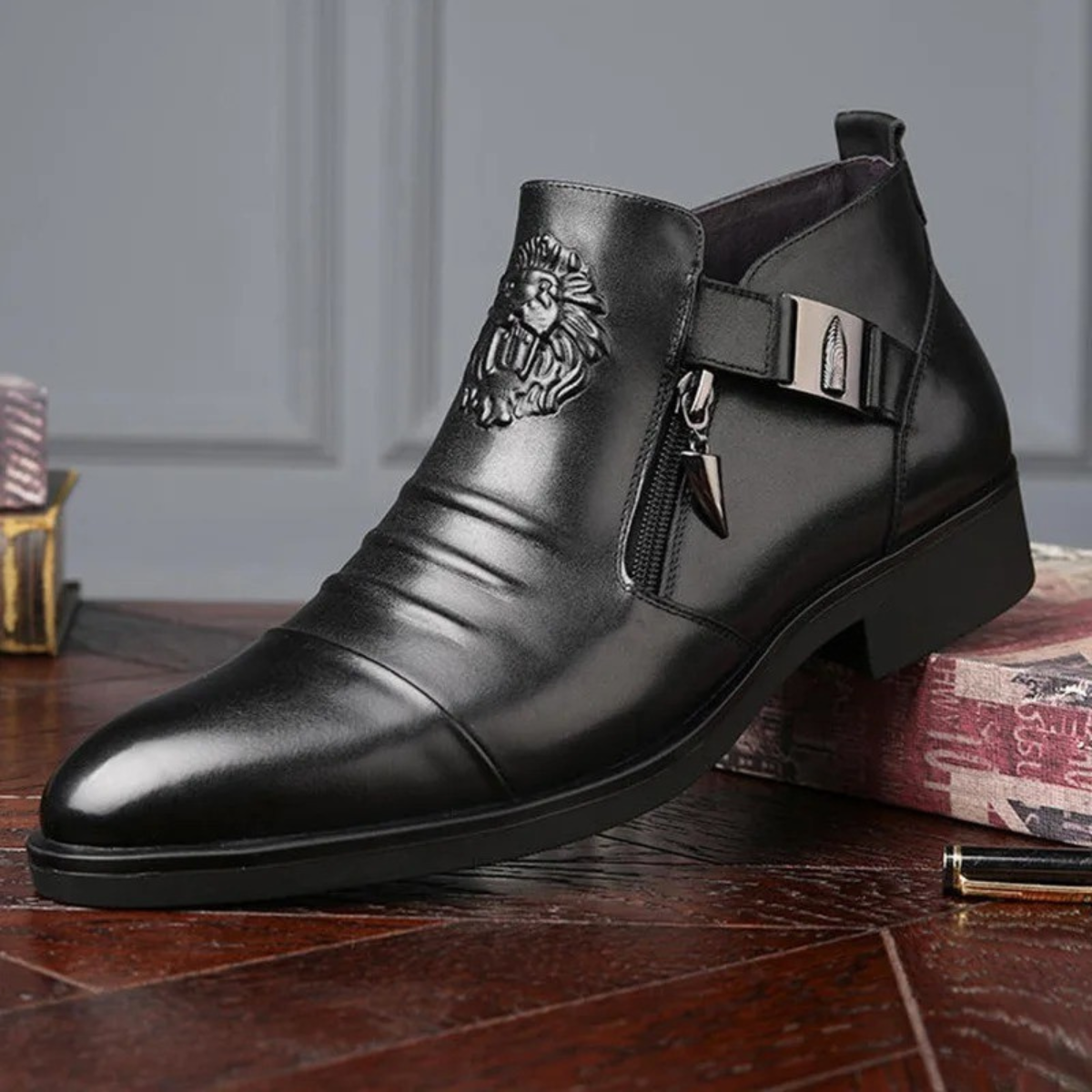 The Barbaresco Men’s Pointed Toe Leather Ankle Boots — 7