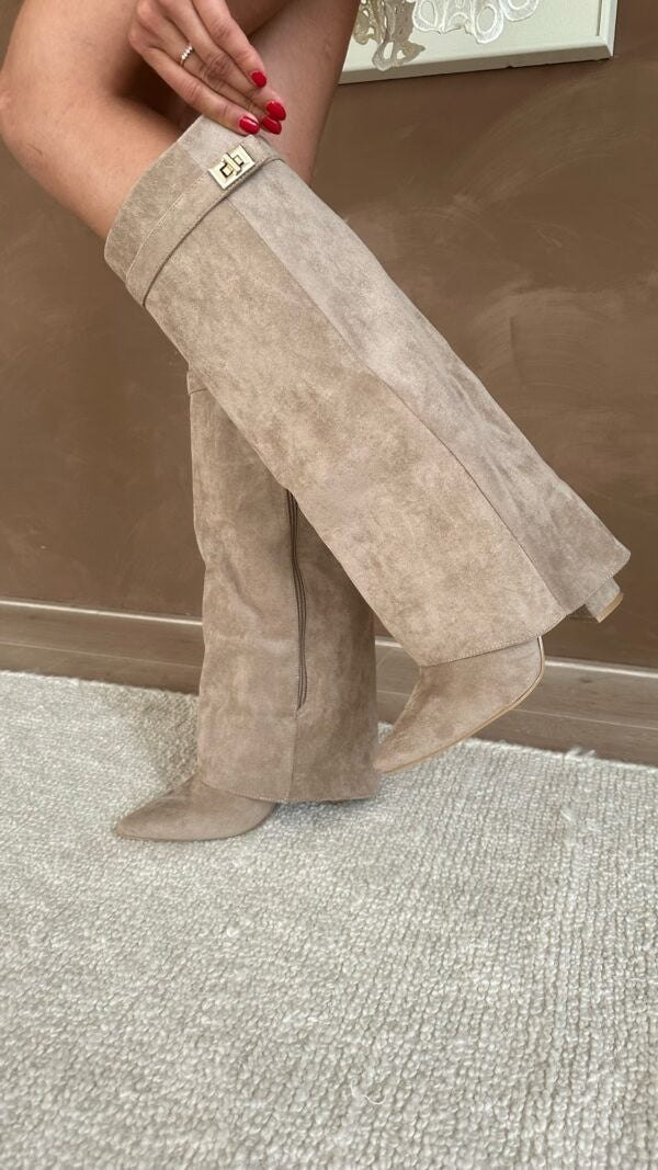Bottes hautes femme à talons – Design élégant avec détail doré — 2