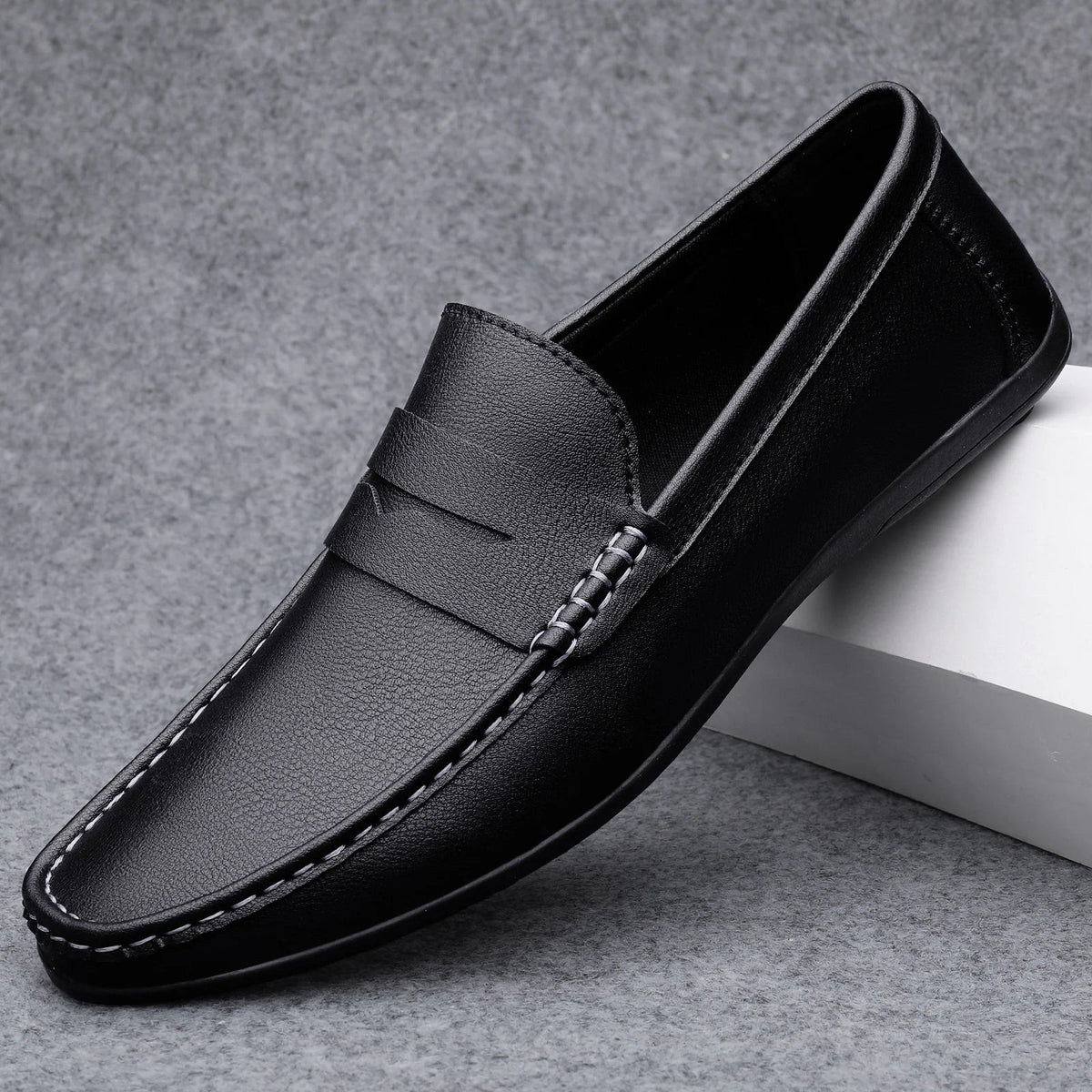 Mocassins classiques en cuir italien — 4