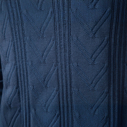 Pull pour hommes avec col en V et design structuré — 3