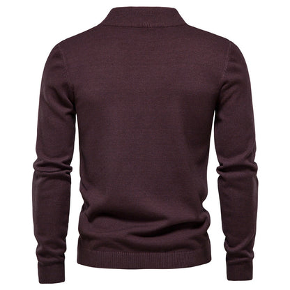 Pull à col roulé pour hommes en doux matériau tricoté avec une fine structure côtelée — 11