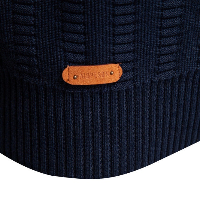 Pull pour hommes avec design structuré et demi-zip — 3