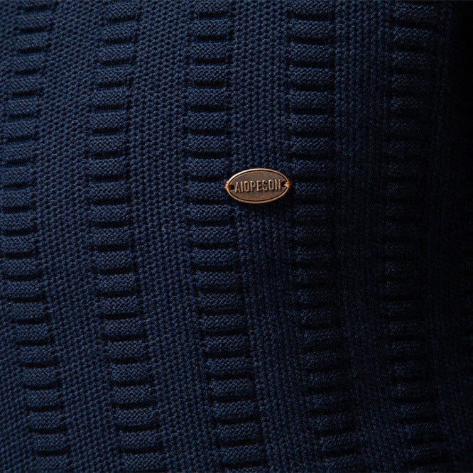 Pull pour hommes avec design structuré et demi-zip — 2