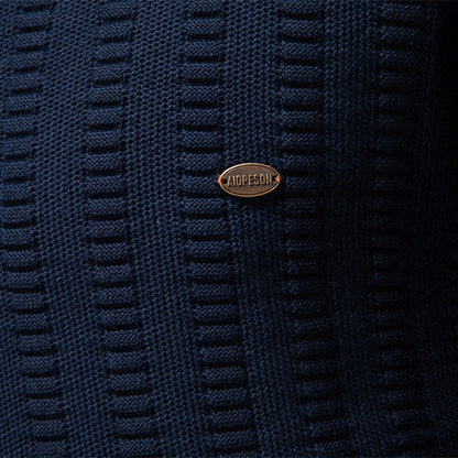 Pull pour hommes avec design structuré et demi-zip — 2