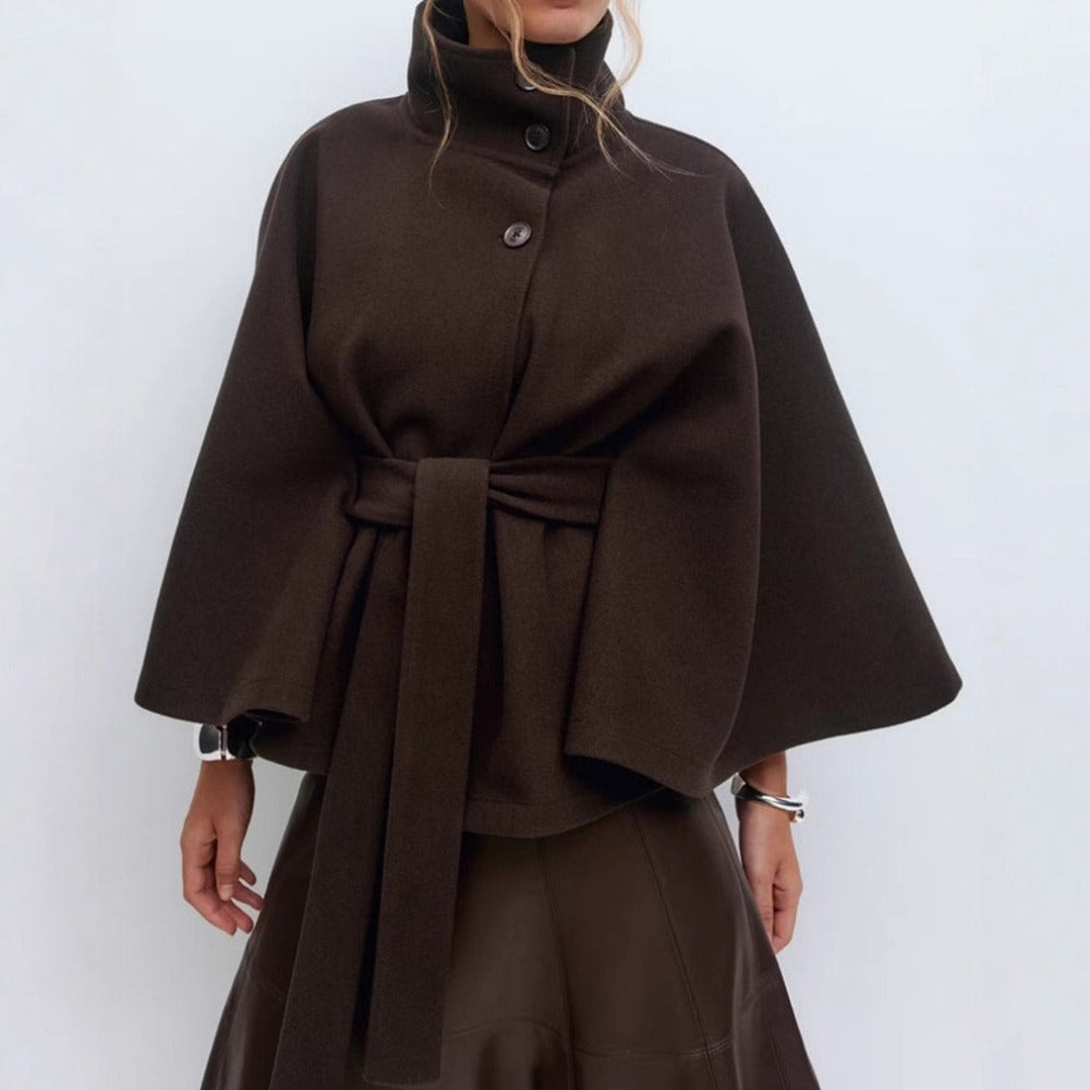 Manteau Cape à Col Haut pour Femme – Manteau d’Hiver Luxe et Élégant — 5