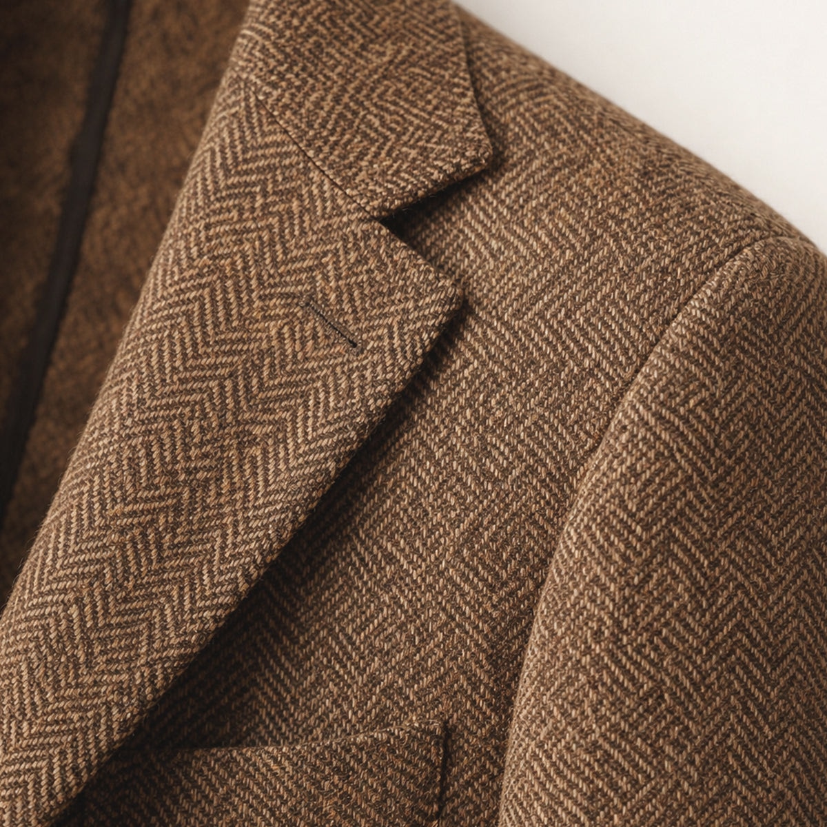 Le Blazer en Laine Herringbone à Boutonnage Simple pour Homme Soveria — 3
