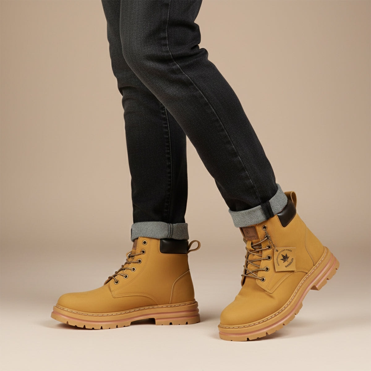 The Silverlake Men’s Cozy Fur Lined Insulated Snow Boots — 1