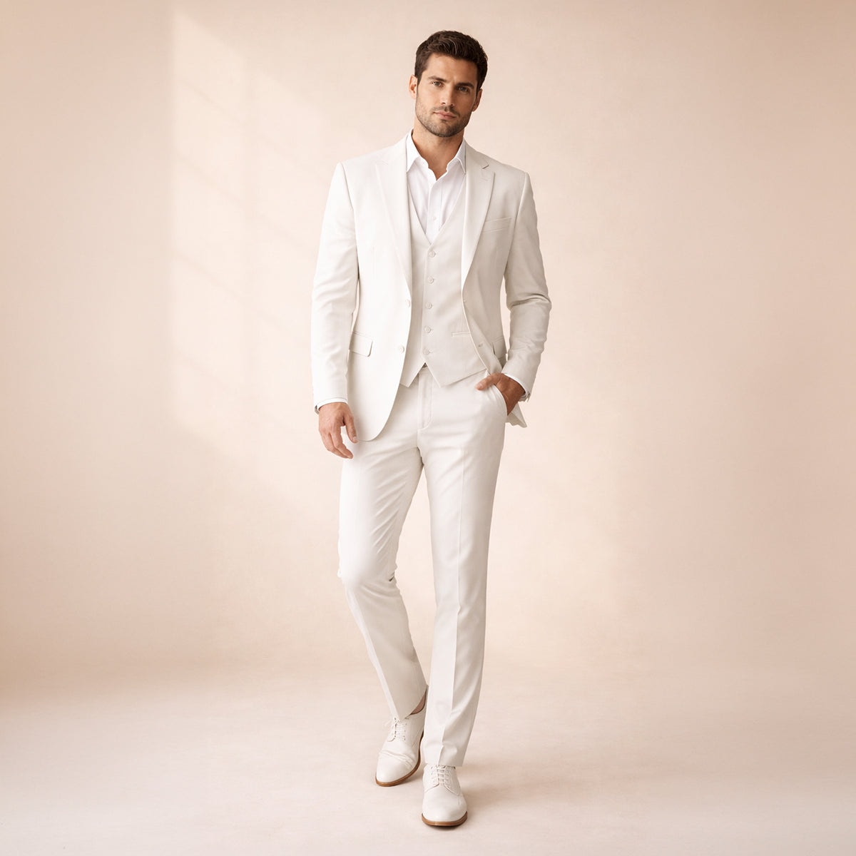 Le Costume Slim Fit 3 Pièces Silverwood pour Homme – Ensemble Élégant Blazer, Gilet & Pantalon — 2