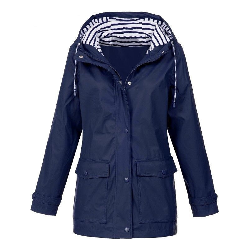 Susana | Chaqueta impermeable con capucha y bolsillos — 10