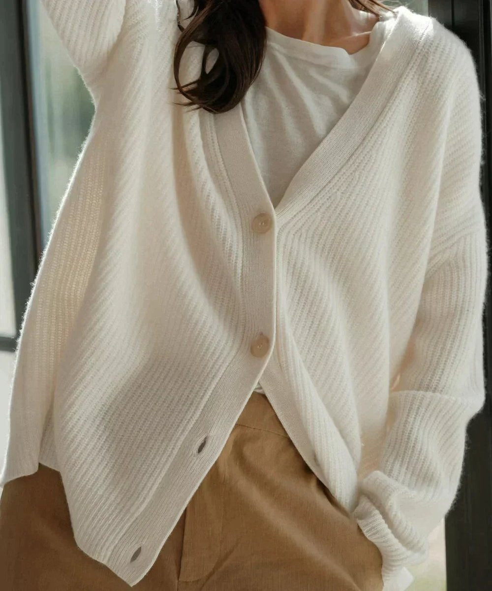 Mia | Women's Oversized V-Neck Button-Front Cashmere Cardigan — 2