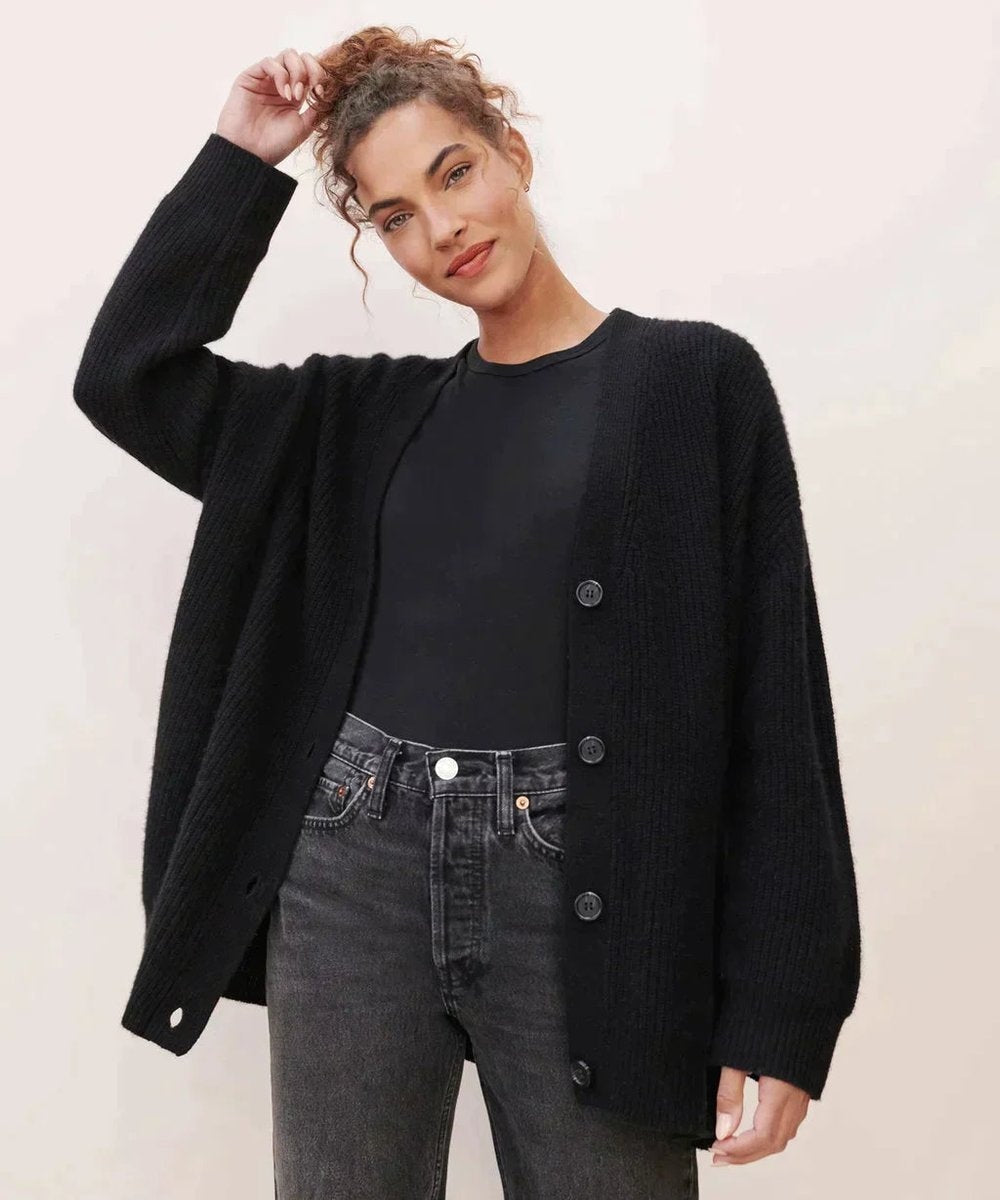 Mia | Women's Oversized V-Neck Button-Front Cashmere Cardigan — 7